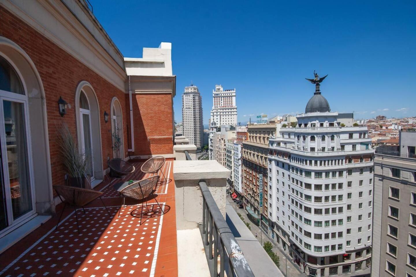 Apartament Atico En La Gran Via Con Terraza Madryt Zewnętrze zdjęcie